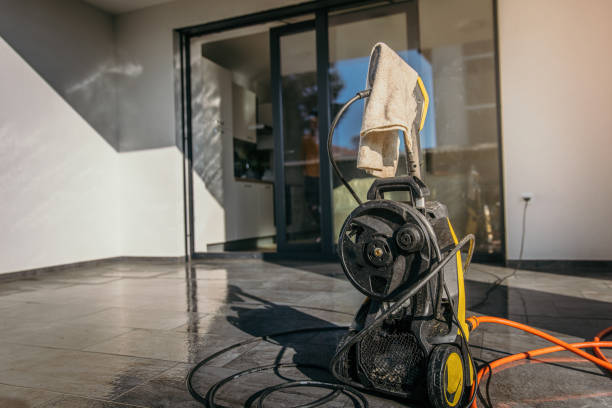Best Parking Lot and Garage Cleaning  in Warrensville Heights, OH